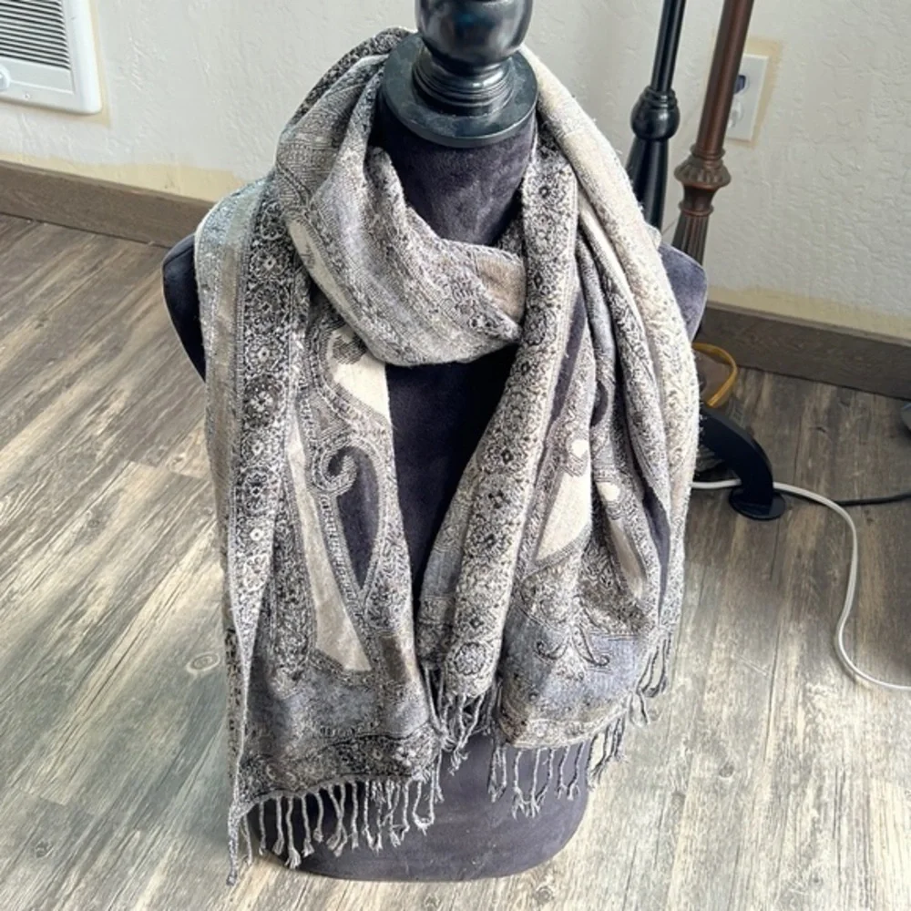 Gorgeous tassled wrap scarf